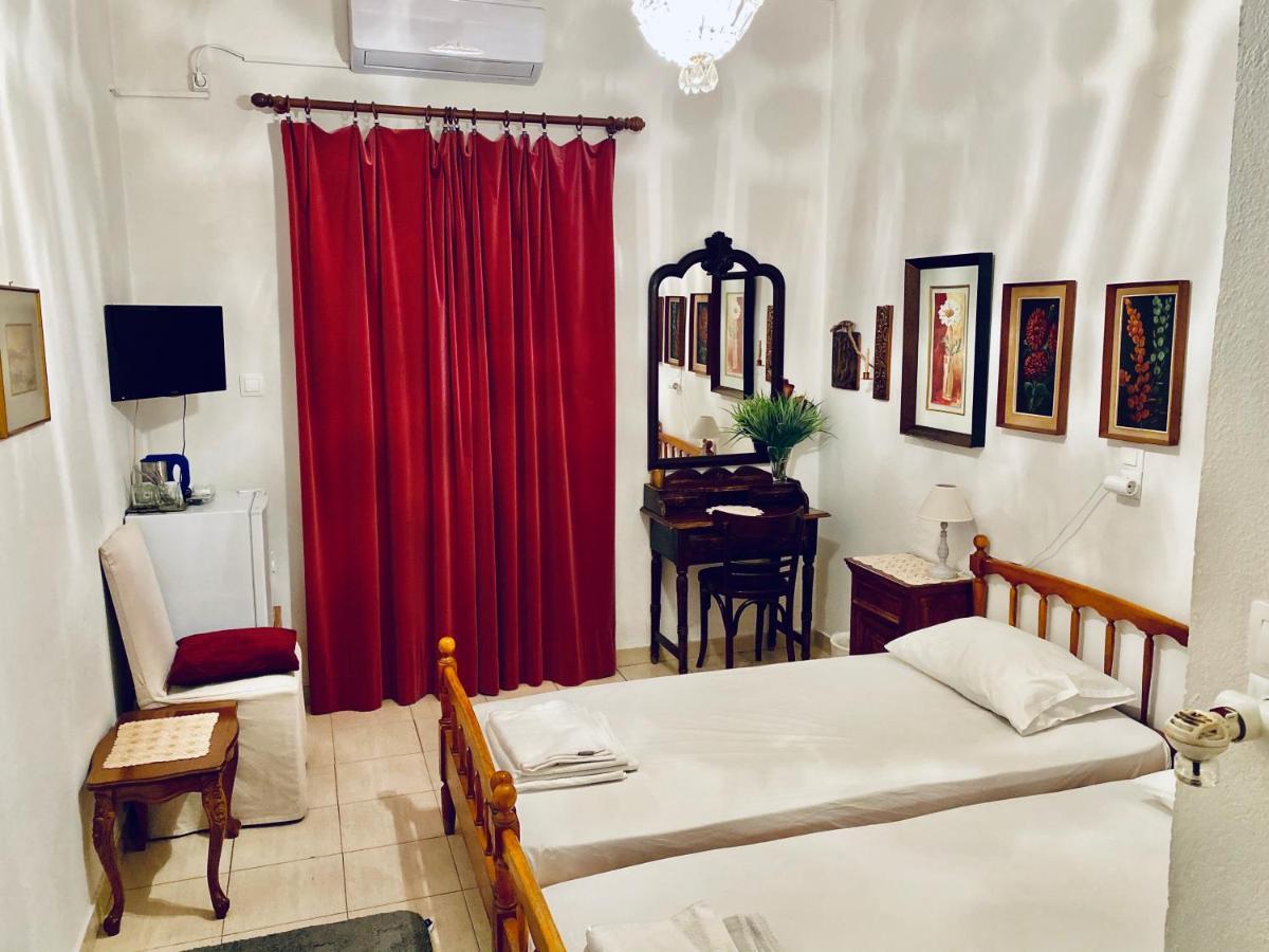 Eleutheria Rooms Игуменица Екстериор снимка